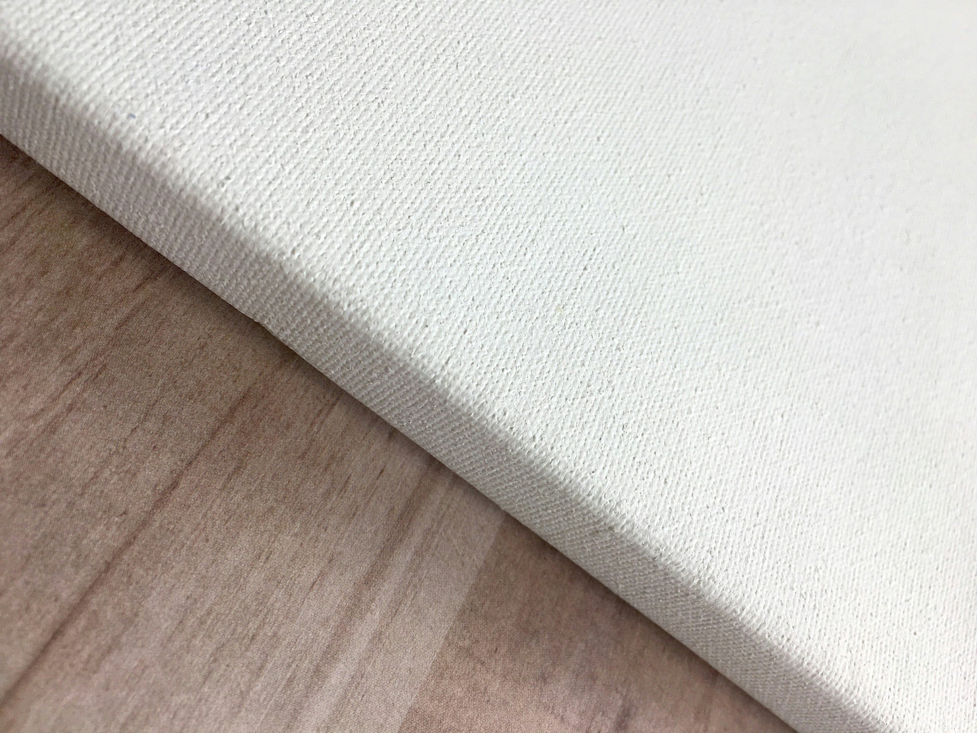 How to tell if canvas is good quality?